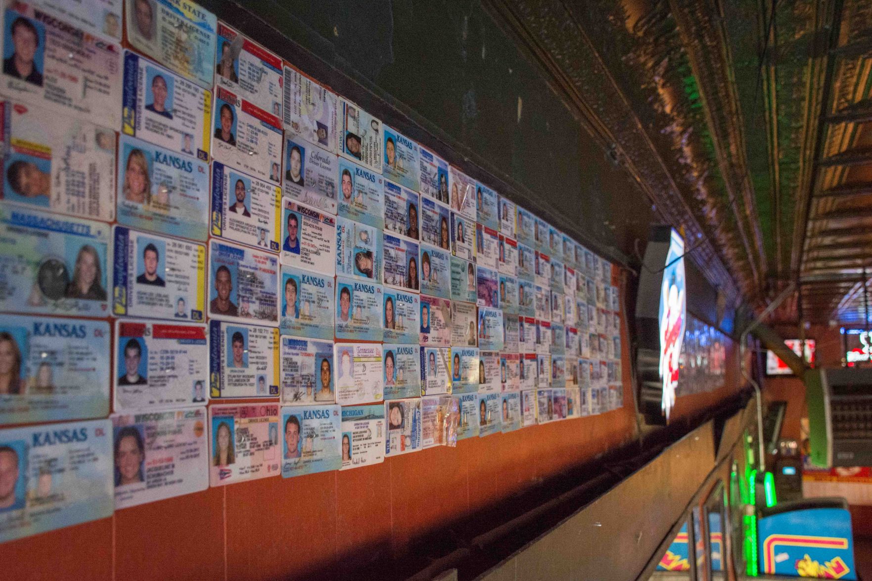 Is It Safe To Use Fake Id At Bars