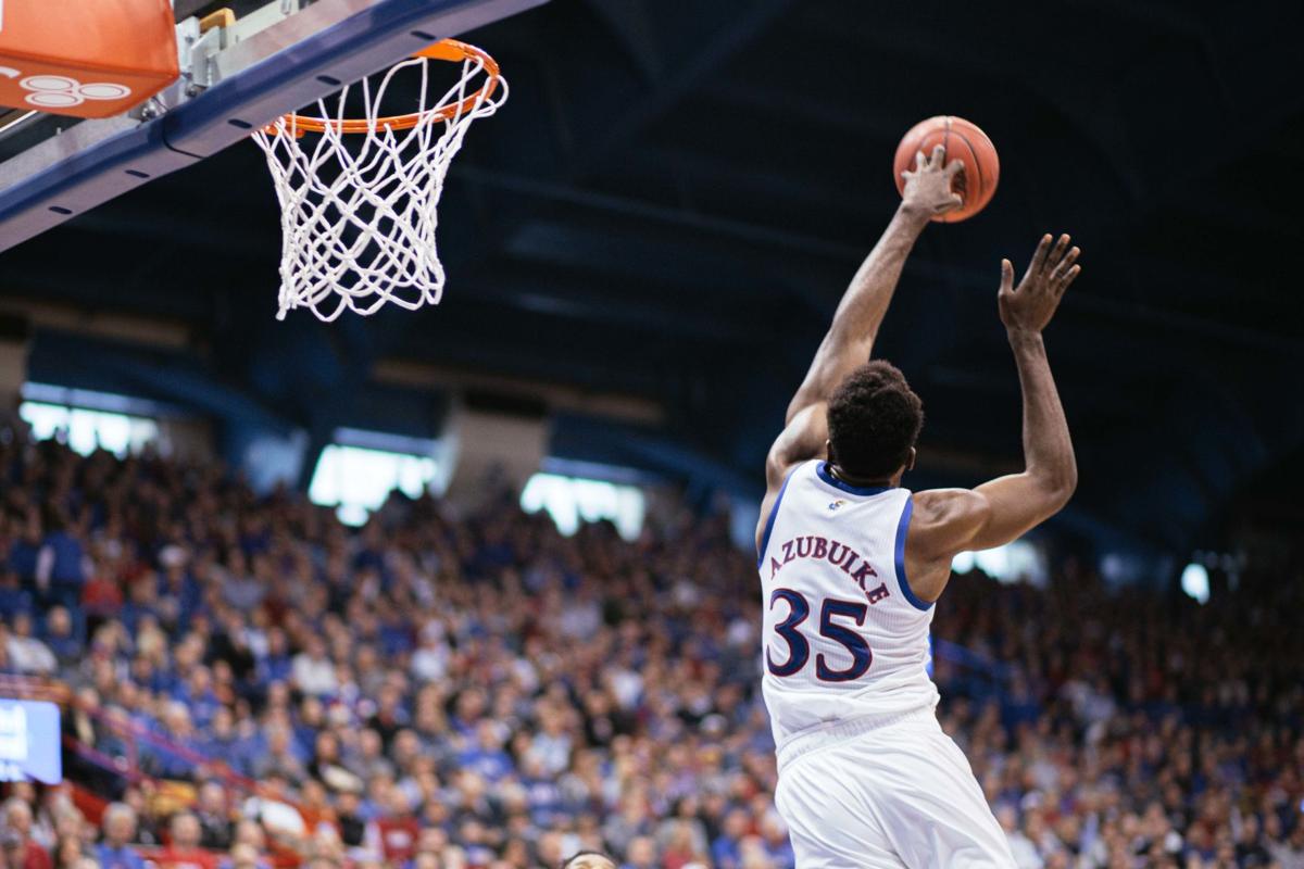 Kansas Men S Basketball Takes Down Oklahoma In Norman 66 52