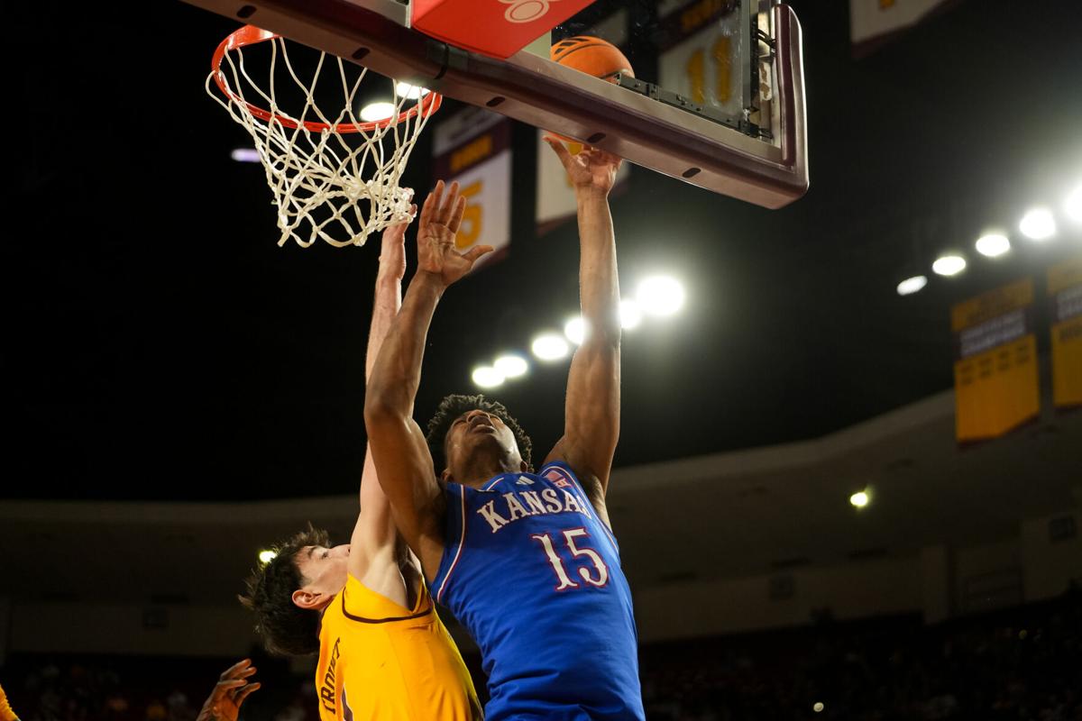 Former Kansas forward Bryson Tiller ready for 'fresh start' at Mizzou | Sports | kansan.com