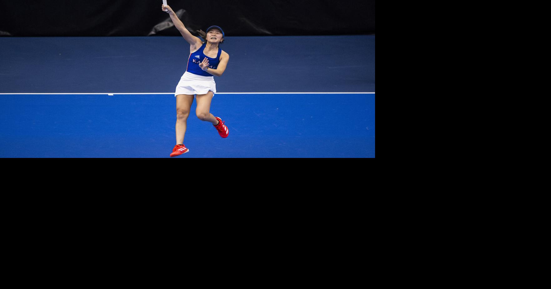 Kansas tennis suffers first loss of season, falls to No. 21 Clemson