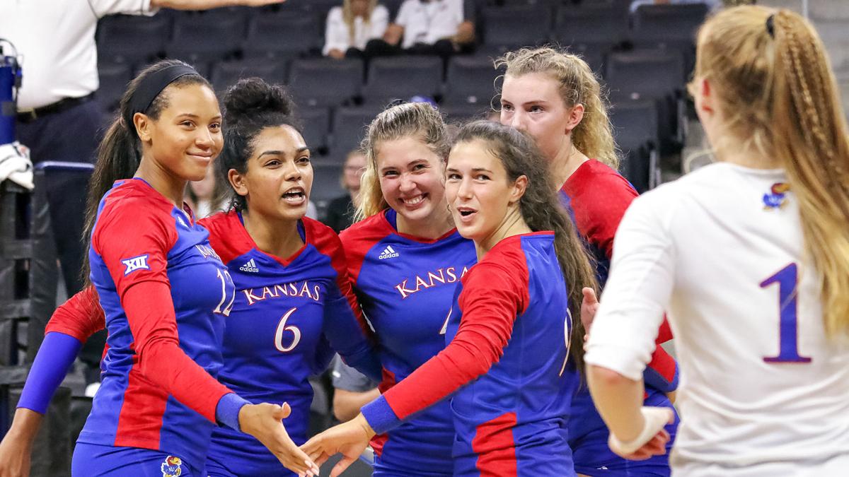 Kansas volleyball drops first match of season to Loyola Marymount