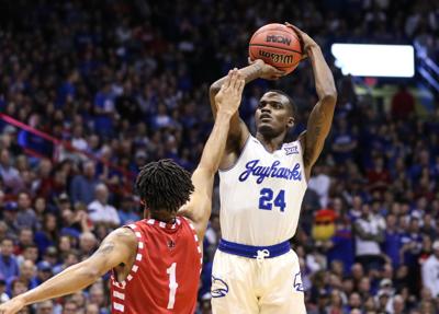 Ku Basketball Survives Early Heat From Ragin Cajuns Sports