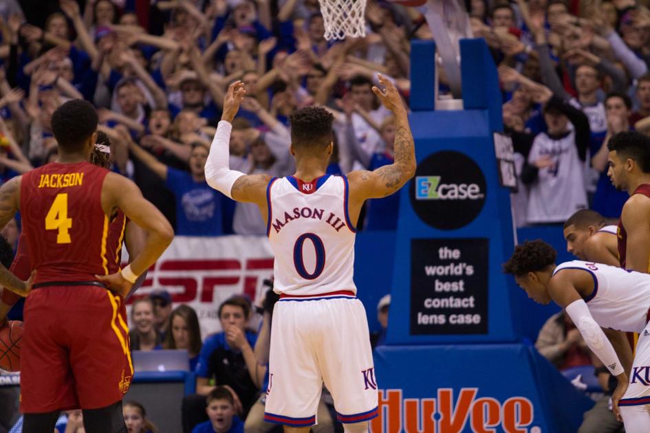 Kansas Breaks Guinness World Record For Loudest Crowd Roar At An