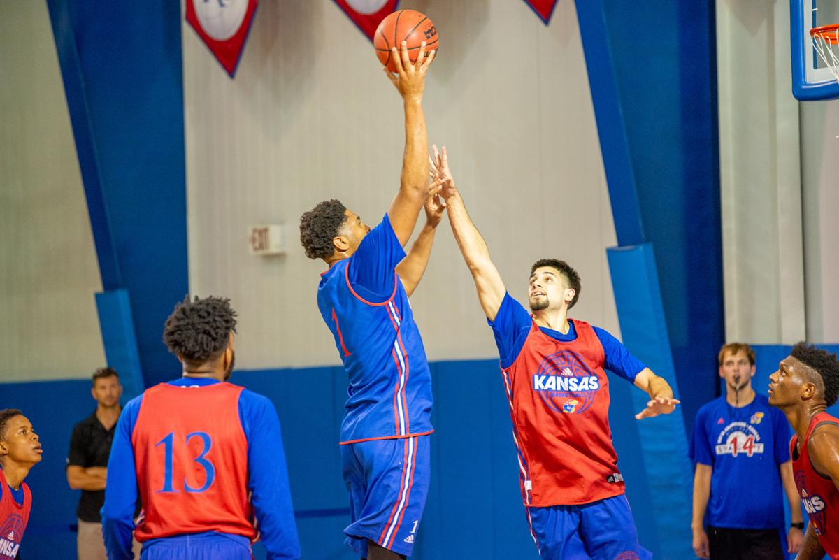 Kansas Big Men Put On A Show Youngsters Impress At Annual Bill