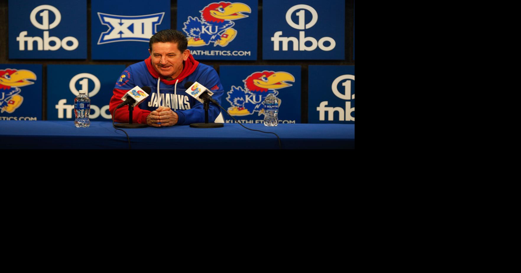 Former Jayhawk Rob Thomson returns to Lawrence, sings praises for