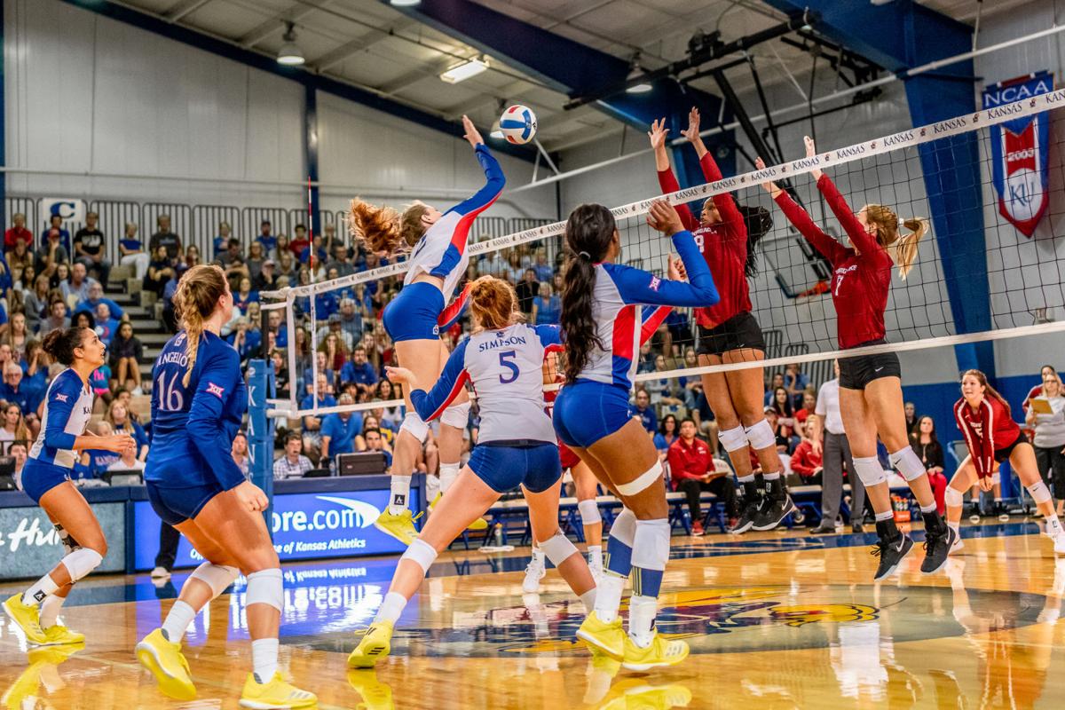 Days after comeback, Arkansas spoils home volleyball opener | Sports ...