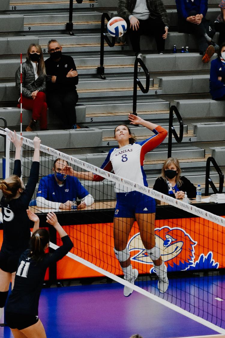 KU volleyball takes first match against Wichita State 31 Sports