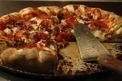 Grab a slice | News | kansan.com
