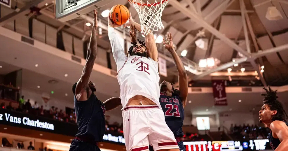 Charleston transfer Christian Reeves commits to Kansas