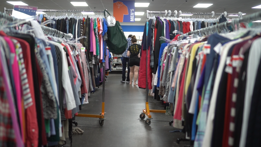 Thrift culture takes over Lawrence as students, residents prefer cost ...