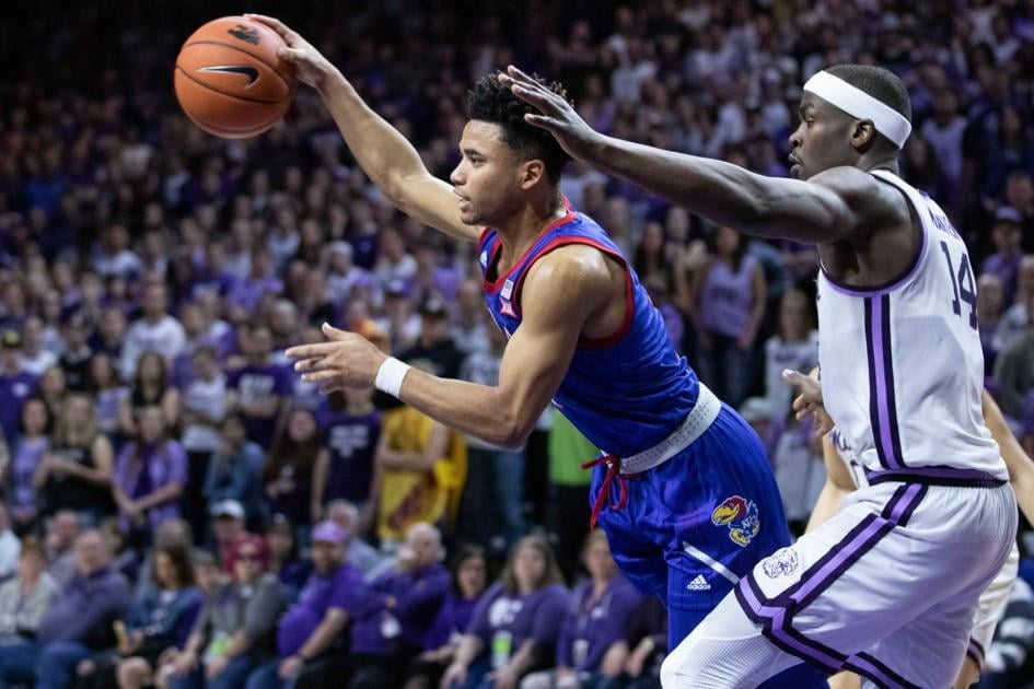 Kansas Men S Basketball Picks Up Hard Fought Win Over K State In