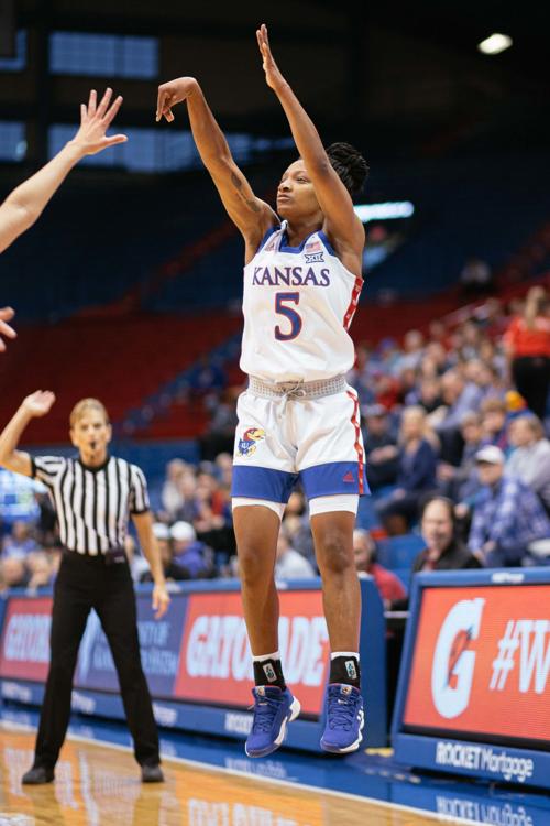 Thomas Hits Career High Despite Ku Women S Basketball Loss At
