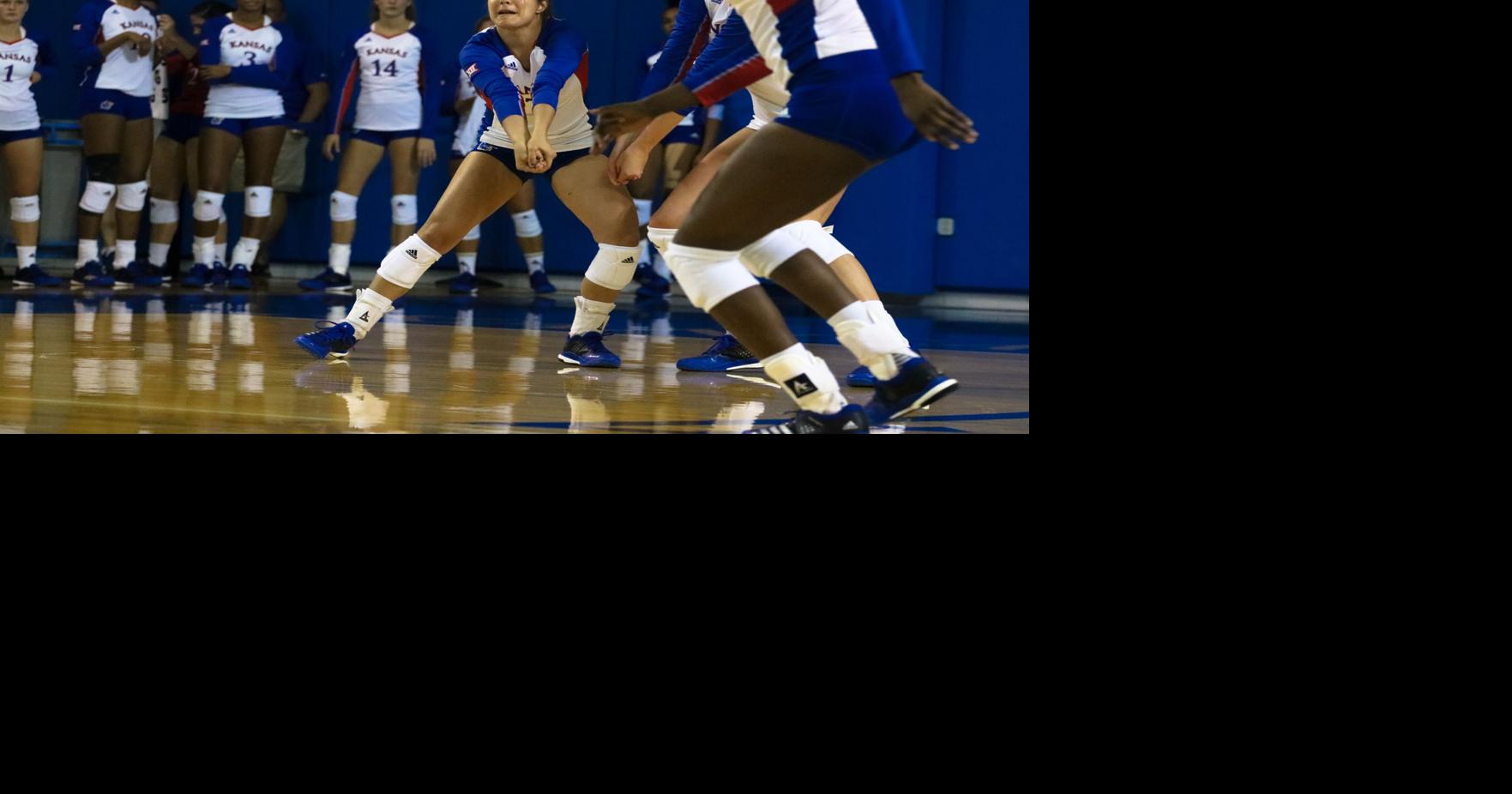Gallery: Volleyball vs. UMKC | Gallery | kansan.com