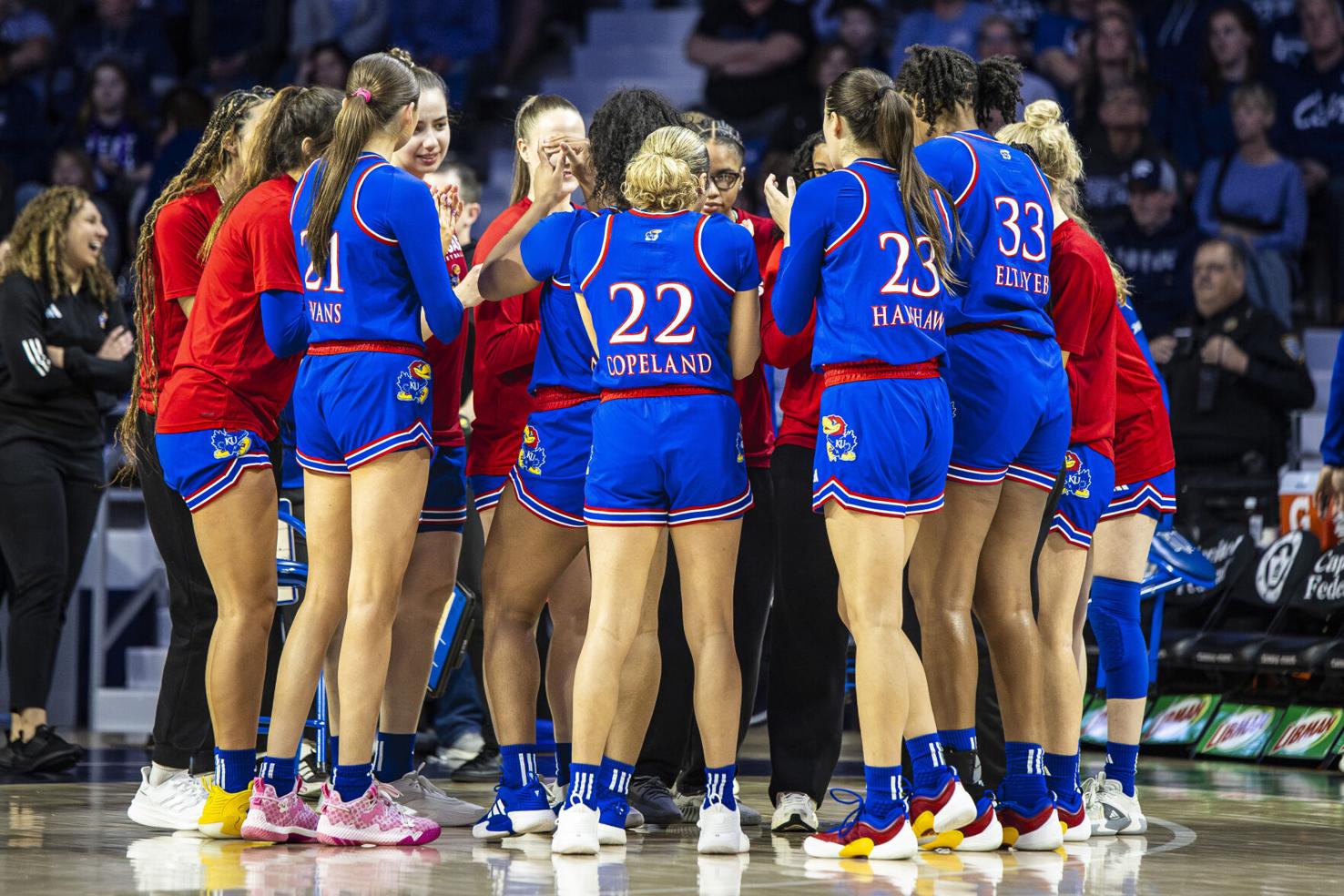 Kansas State women's basketball sweeps season series, topples Jayhawks