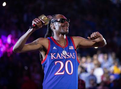 What Did You Expect From Snoop Dogg Late Night Performer Stuns
