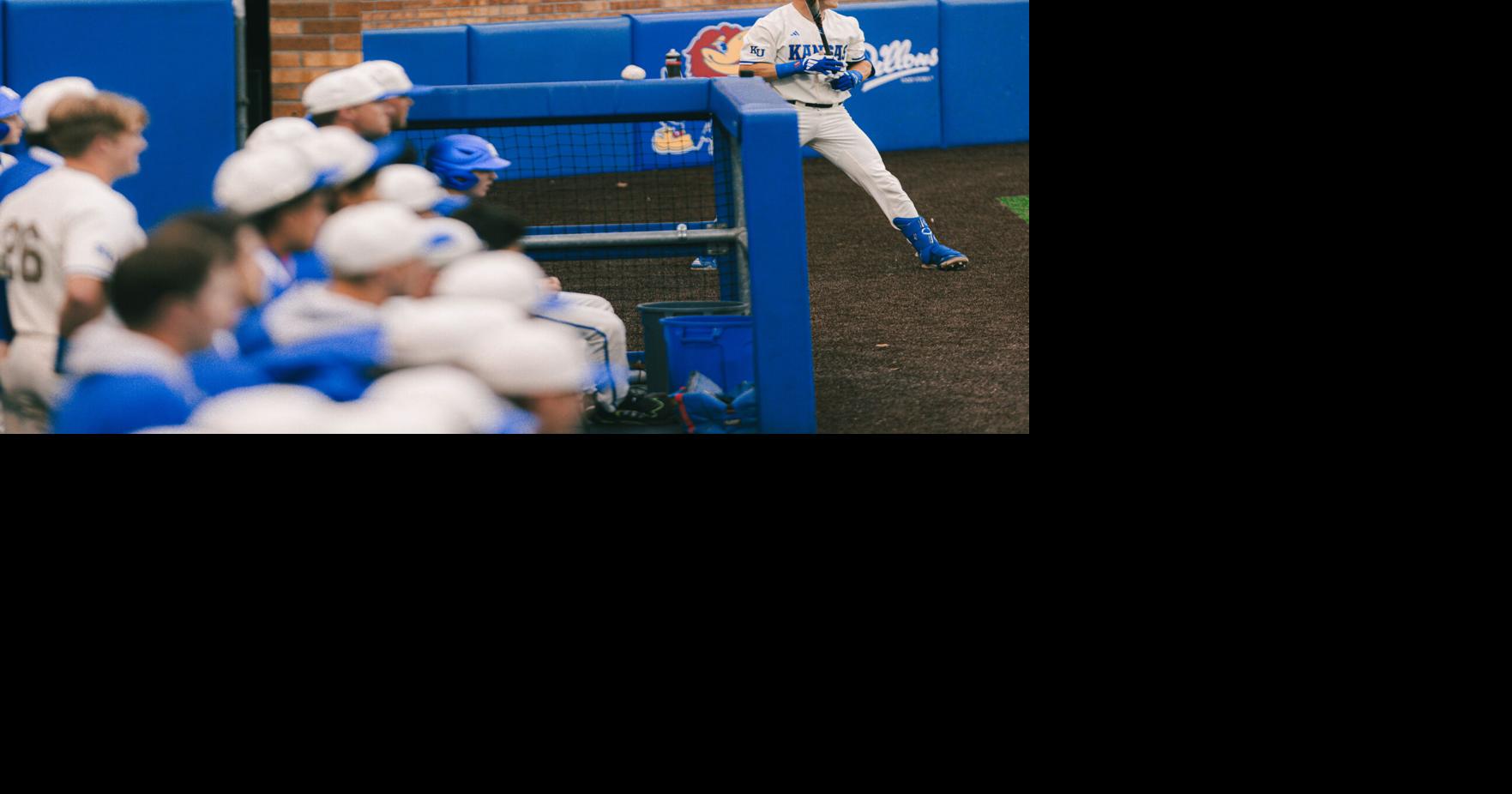 Kansas baseball wins 8-3, splits series in Minnesota