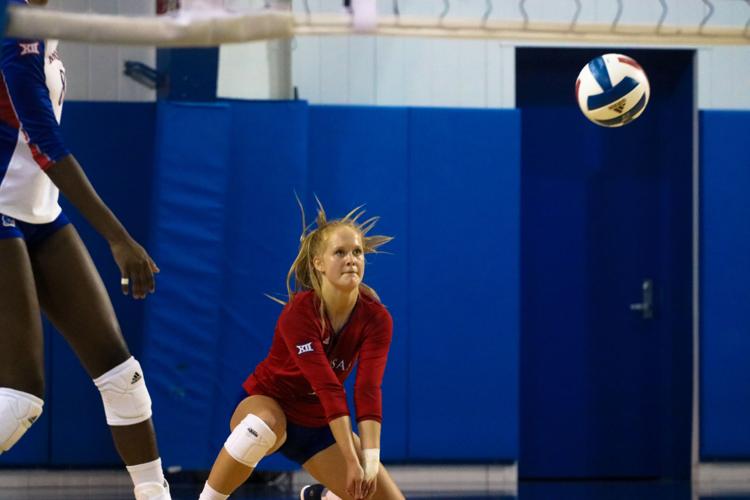 Gallery Volleyball vs. UMKC Gallery
