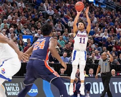 How The Three Point Line Change Could Affect Ku Men S Basketball