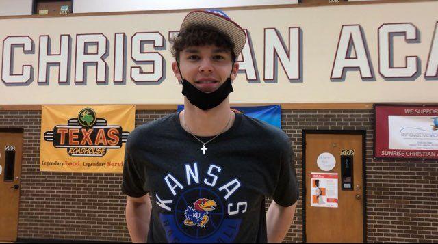 Class of 2021 forward Zach Clemence signs with Kansas men's basketball | Sports | kansan.com