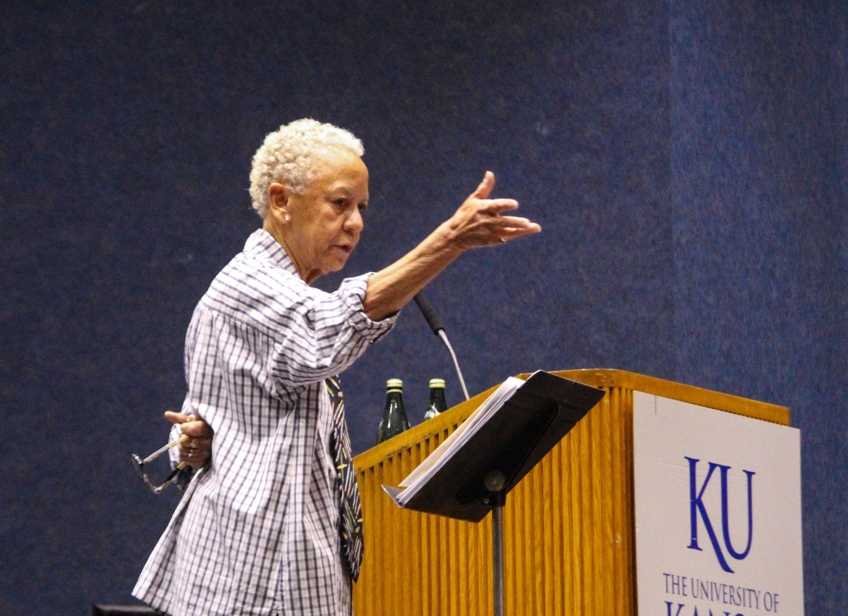 Writer And Activist Nikki Giovanni Visits University To Speak About ...