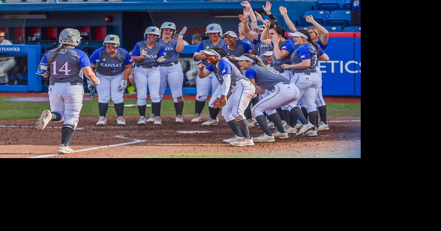 KU softball earns first series sweep of the season in wins over Green