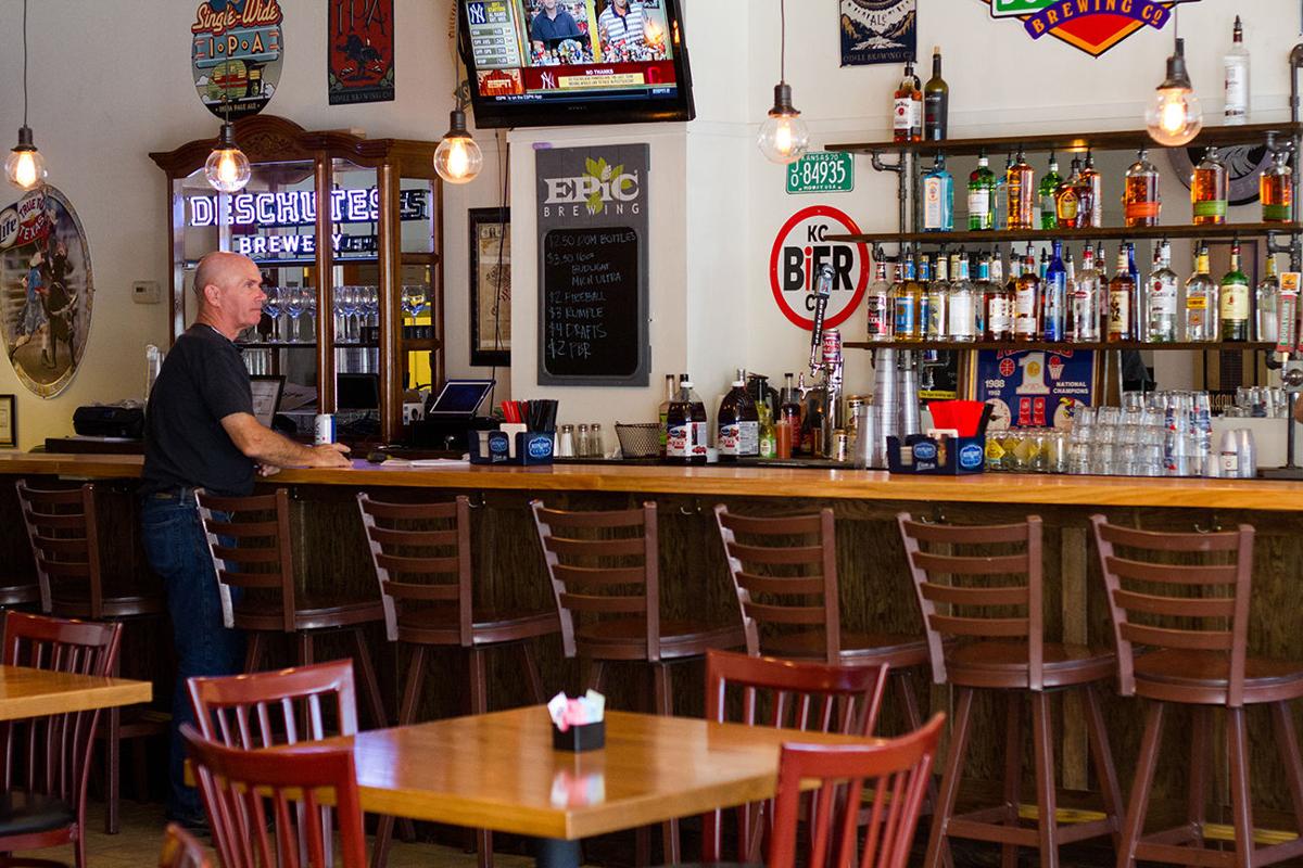 New restaurant Stonewall Restaurant & Pizzeria now open on Mass Street