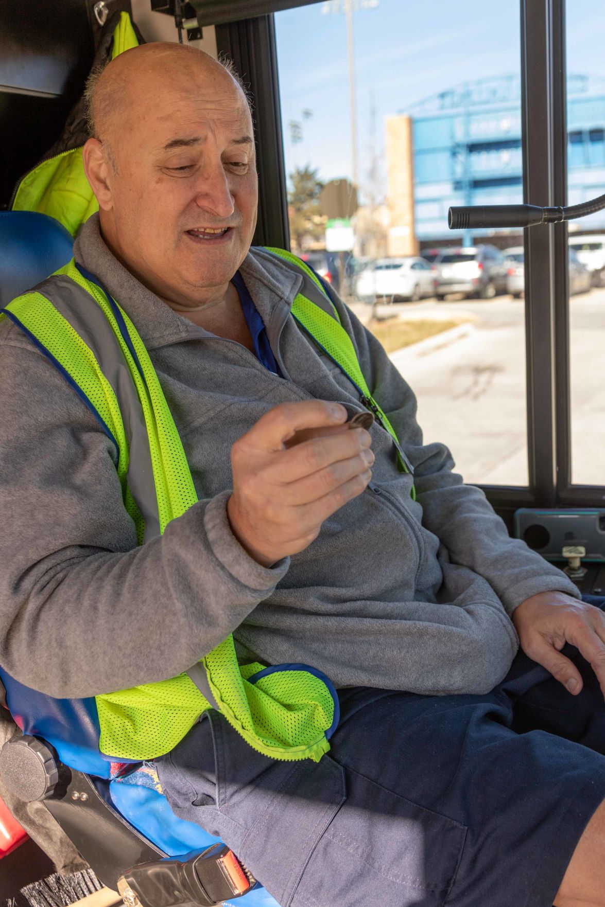 Hop On The Magic School Bus With Ku Bus Driver Rex Gardner Arts Culture Kansan Com