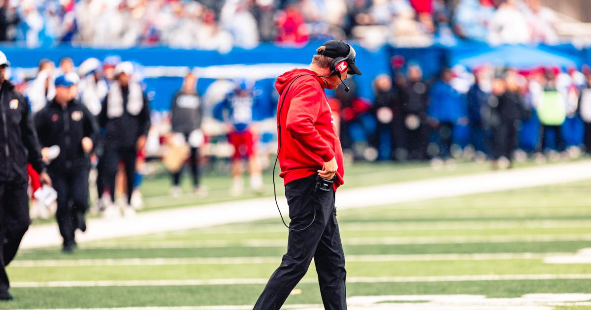 Déjà vu in the Sunflower Showdown as Kansas turnovers prove costly again