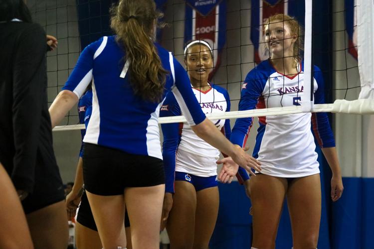 Gallery Volleyball vs. UMKC Gallery