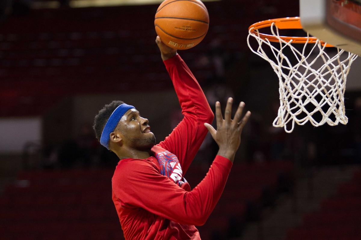 Carlton Bragg Jr Suspended From Kansas Men S Basketball Team