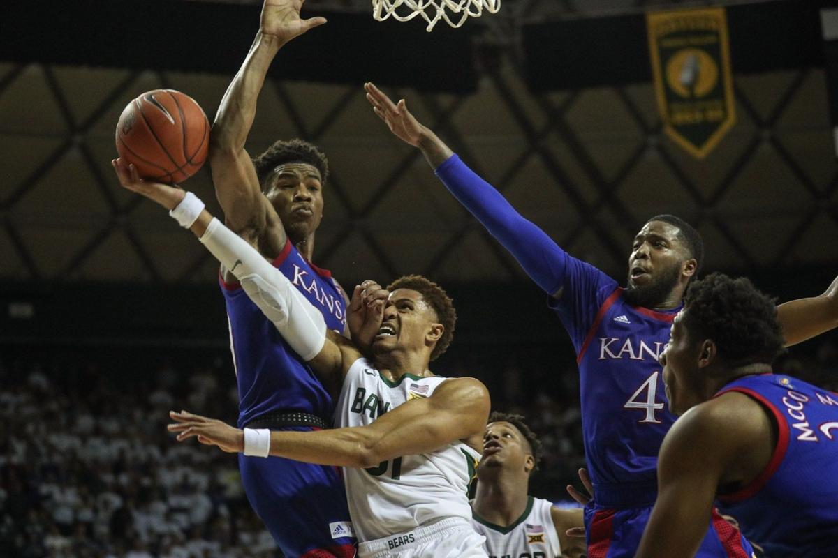 Dethroned Kansas Men S Basketball Knocks Off No 1 Baylor In Waco