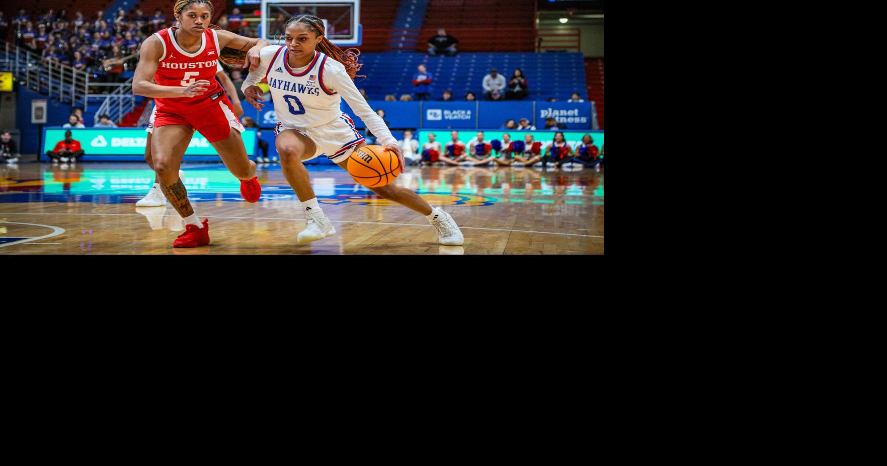 Kansas women’s basketball battles for third straight victory with win ...