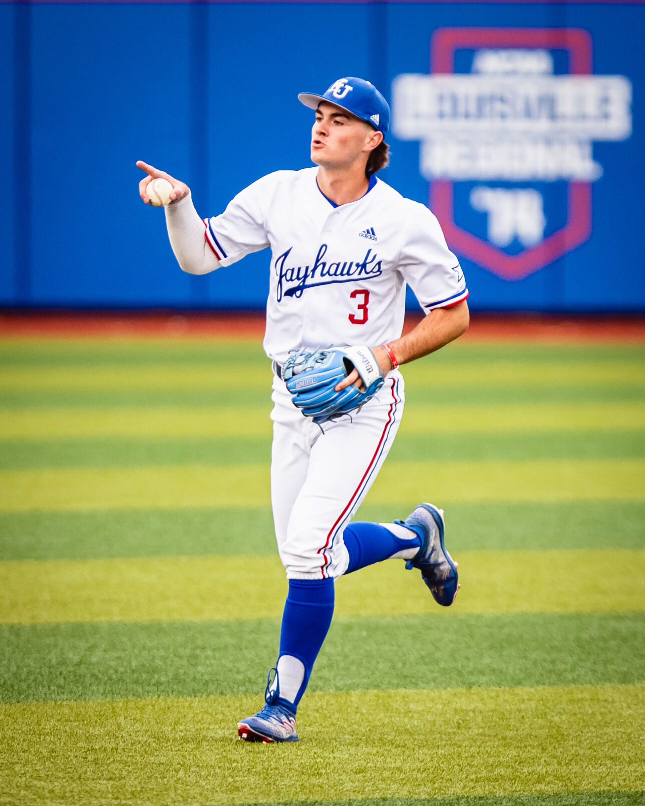 Kansas drops game two 11-6 against Oklahoma | Sports | kansan.com