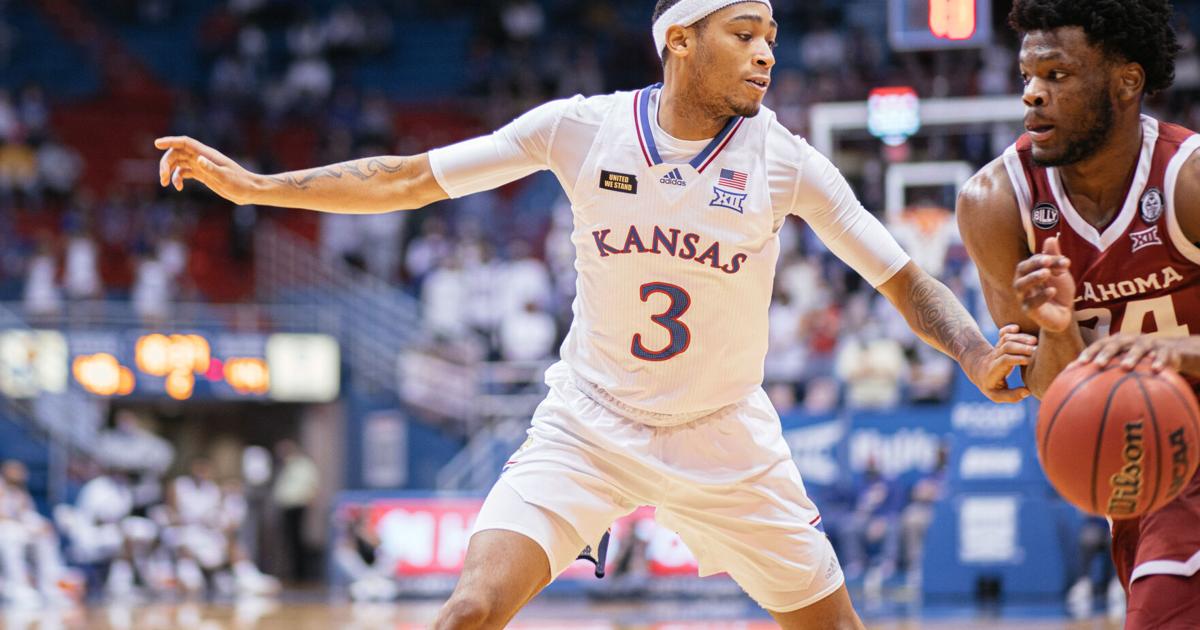 Dajuan KU men's basketball's Dajuan Harris struggles in second career start ...
