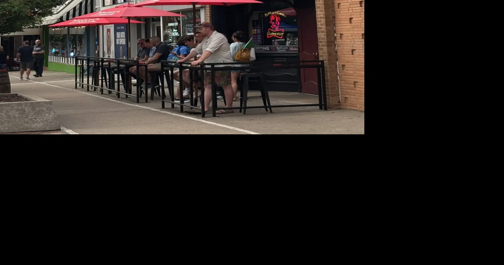 Despite World Cup enthusiasm, Lawrence bars say 23-hour alcohol service ‘just doesn't make sense’