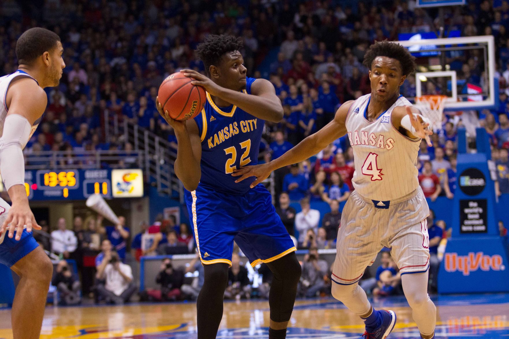 Gallery: Men's Basketball Vs. UMKC | Gallery | Kansan.com