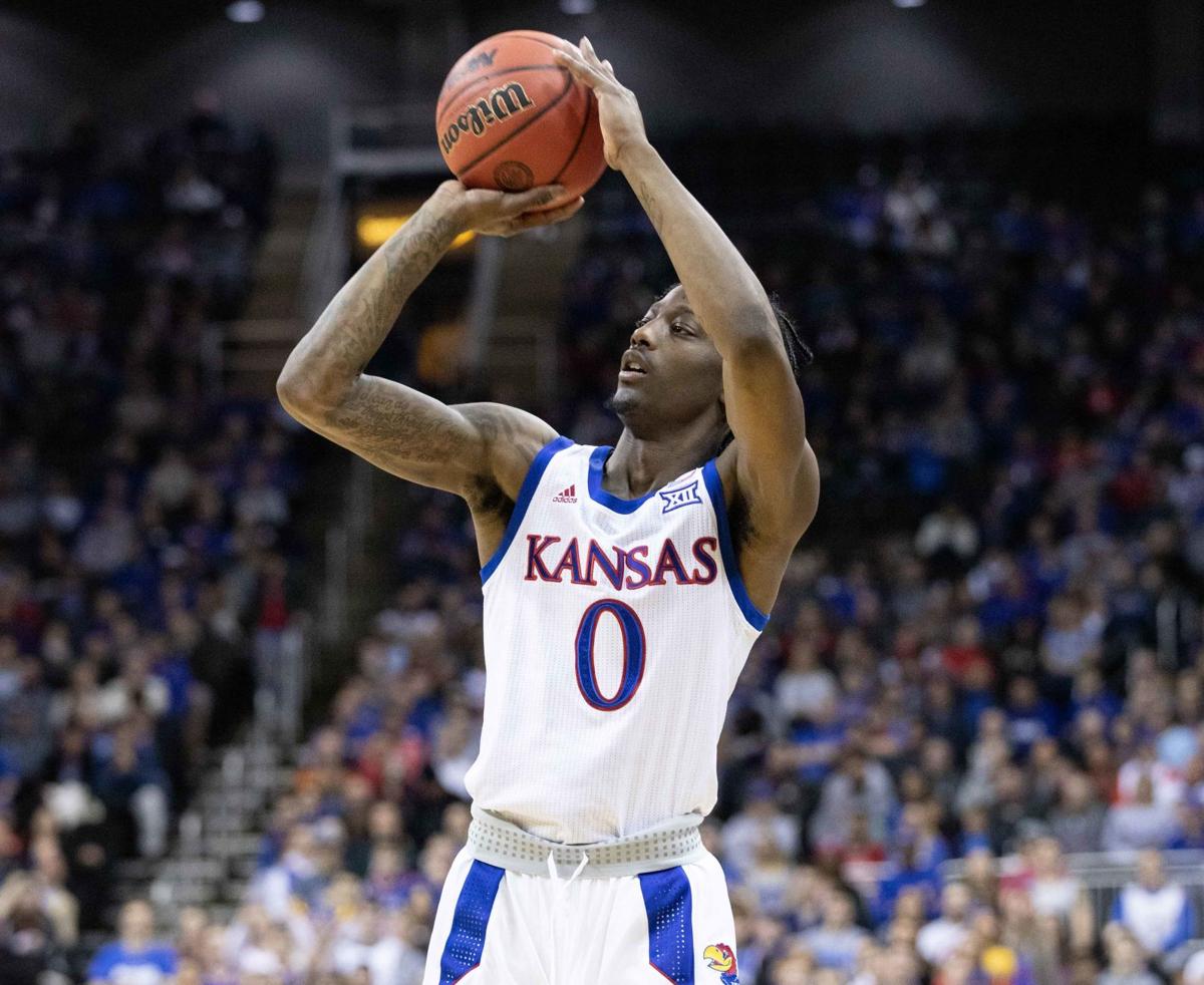 Kansas Men S Basketball Struggles From Behind The Arc In Blowout