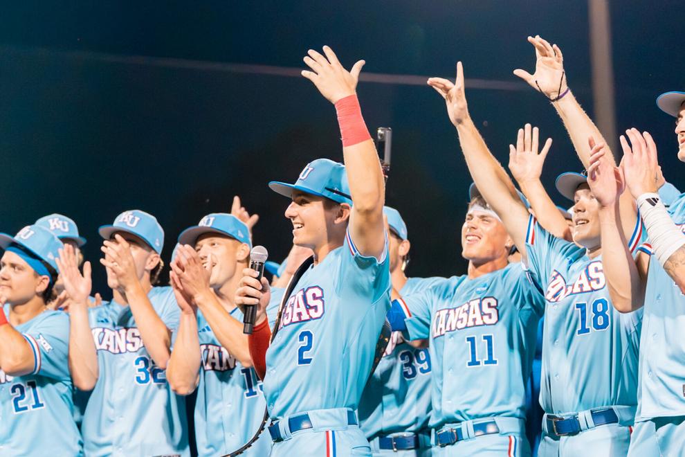Road to Omaha runs through Lawrence; Kansas to host Oklahoma in first-ever Super Regional