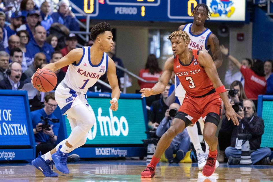 Kansas Men S Basketball S Back Court Finds Success In Absence Of