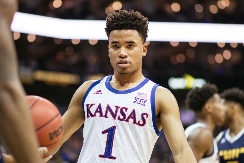 Kansas men's basketball obliterates the Kansas City Roos in Sprint