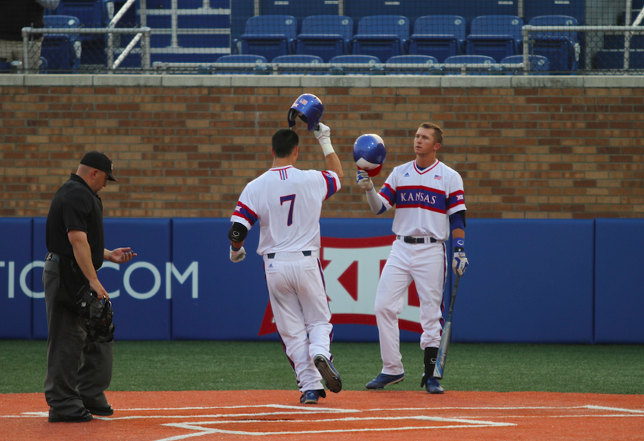 Kansas baseball prepares for showdown with Oklahoma State Sports