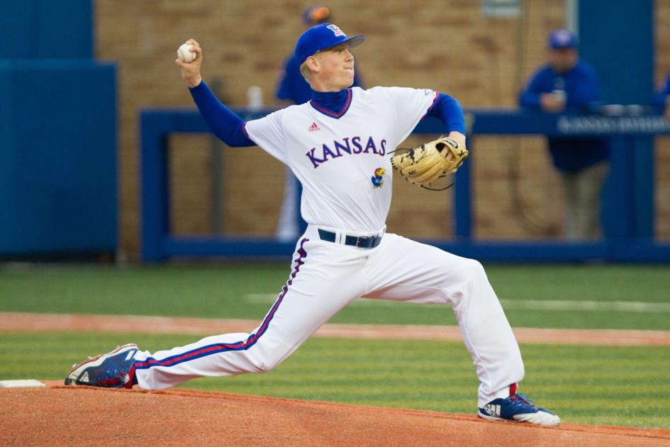 Ku Baseball S Zeferjahn Wins Prestigious Honor Makes Jayhawk History Sports Kansan Com