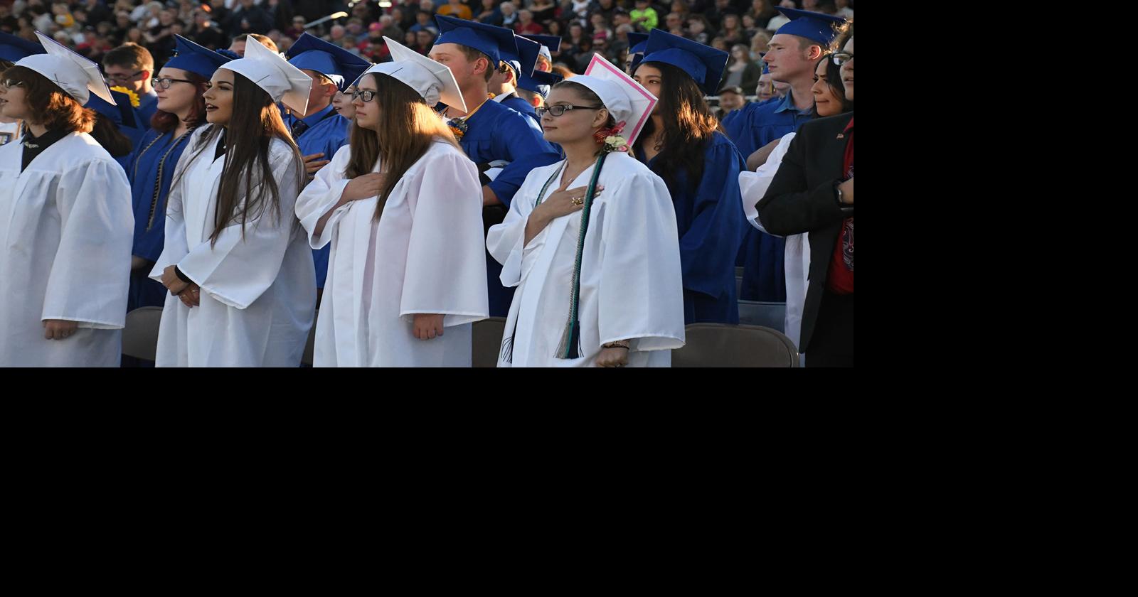 Kingman High School graduates ready to soar free | | kdminer.com
