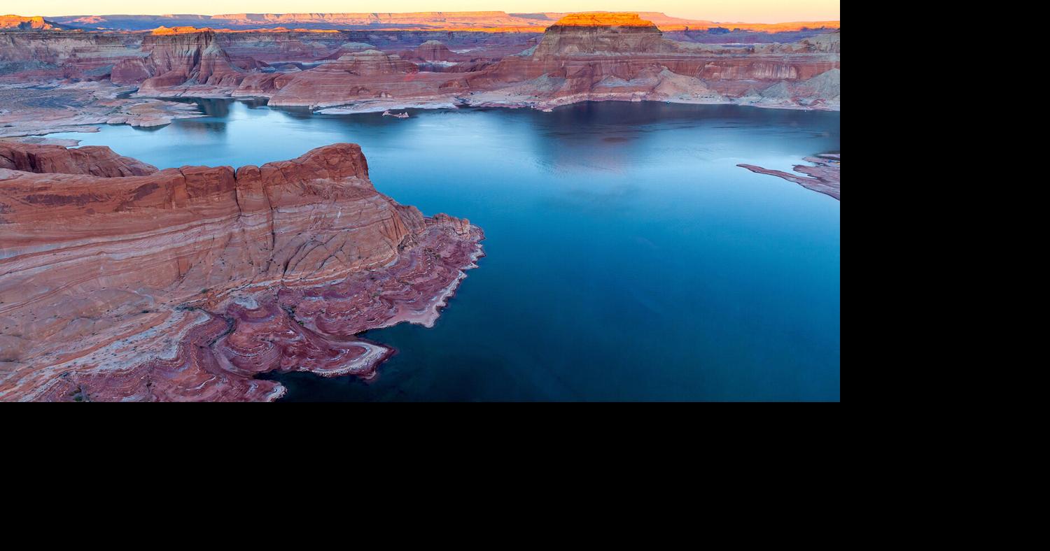 Woman falls off cliff at Lake Powell, dies in Page hospital