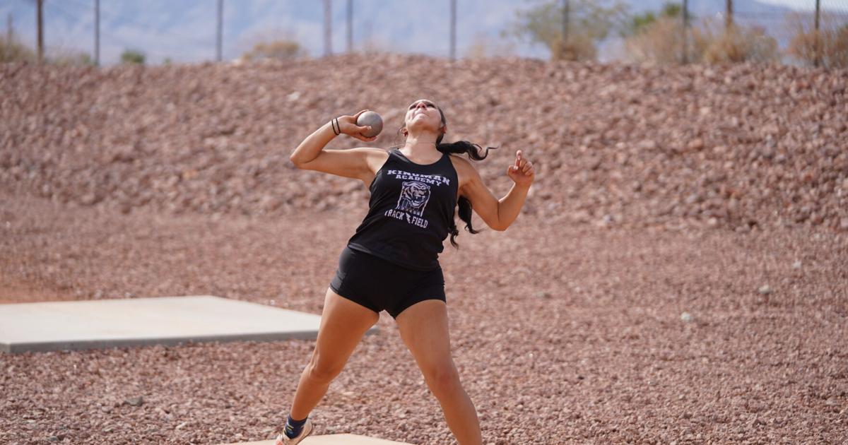 Senior Showcase 4-16-6511.jpg