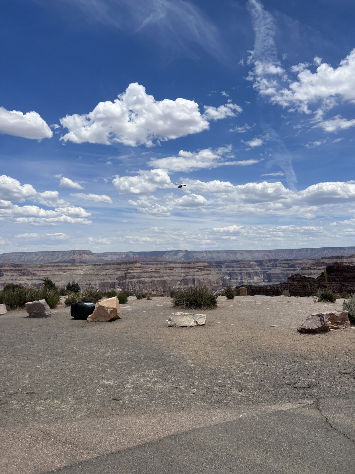 Man dies after going over Grand Canyon Skywalk | News | kdminer.com