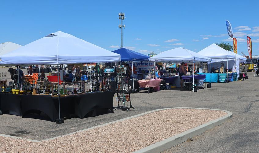 Photos: Friday Ride market held in Kingman | Multimedia | kdminer.com