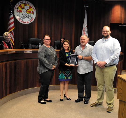Softball association gives Kingman Parks & Rec award of excellence