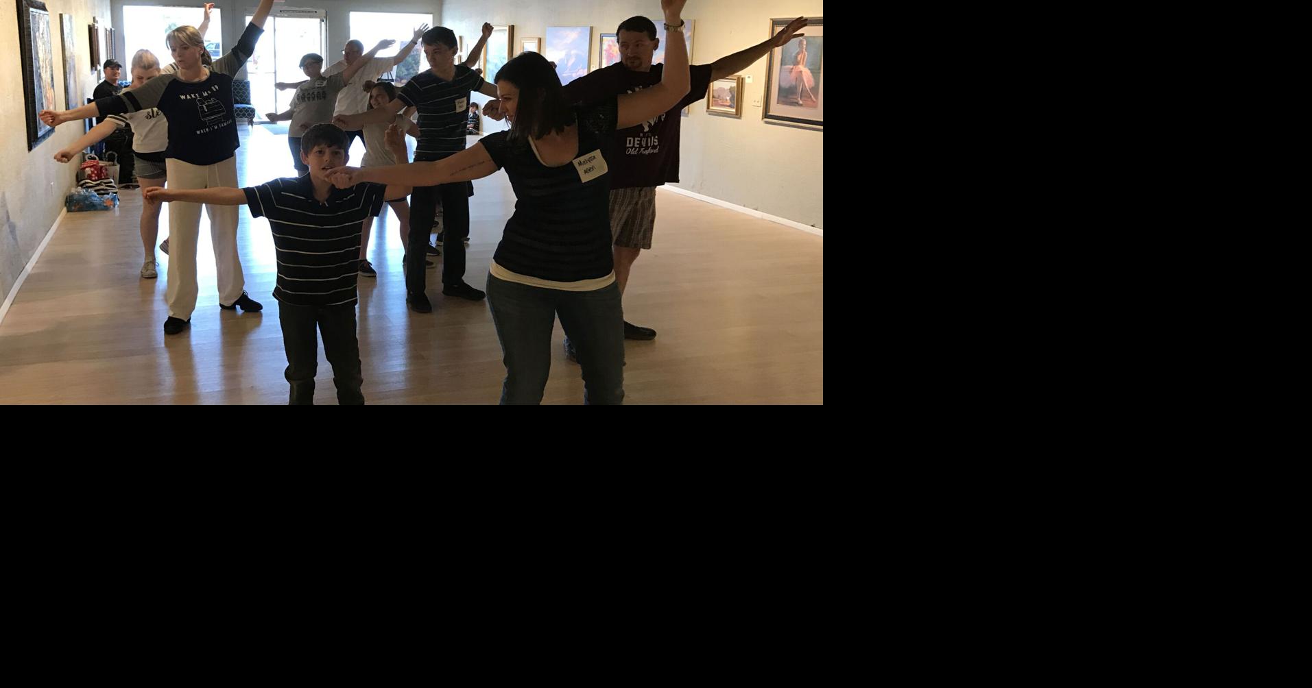 Saturday Happenings: Good Crowd Descends on Downtown | Features ...