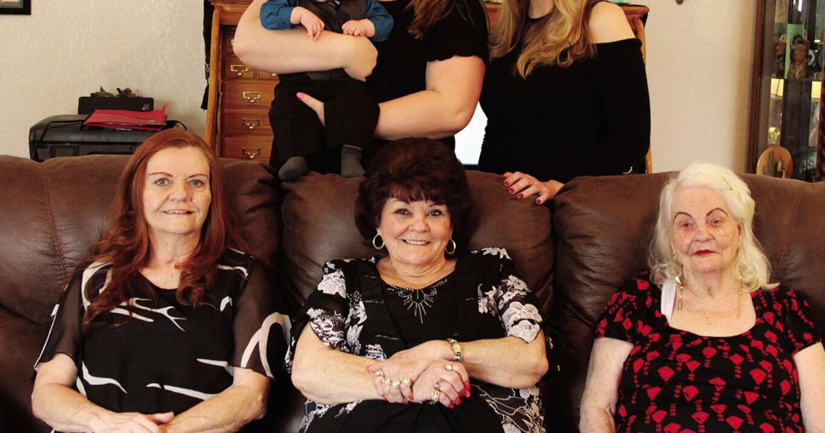 Kingman Photo Six Generations Features